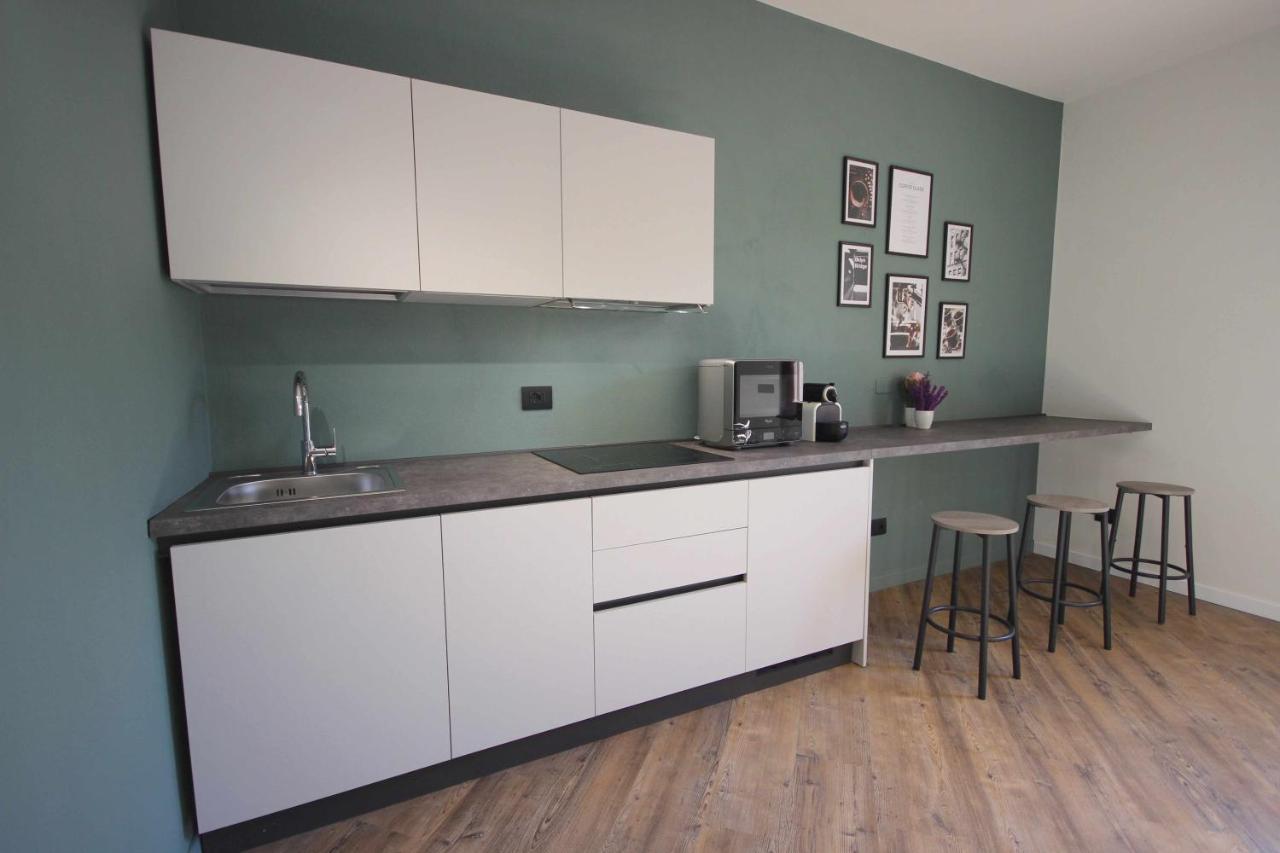 Case Vr Holiday Vittorias Flat Verona Exterior photo