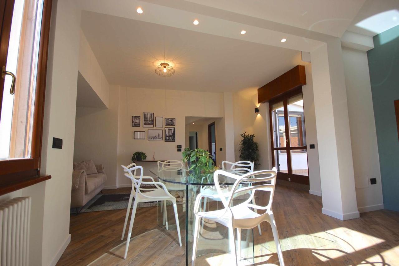Case Vr Holiday Vittorias Flat Verona Exterior photo